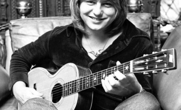 GREG LAKE                                          C' EST LA VIE