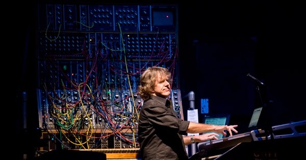 The most dangerous synth of the universe 